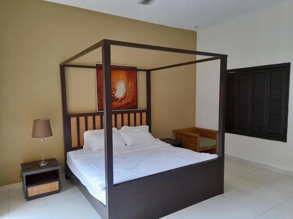 5pax Gold Coast Morib Resort - Banting Sepang KLIA Tanjung Sepat