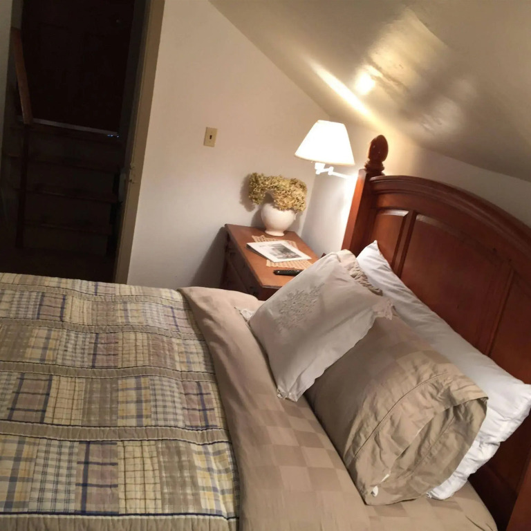 The Borland House Inn