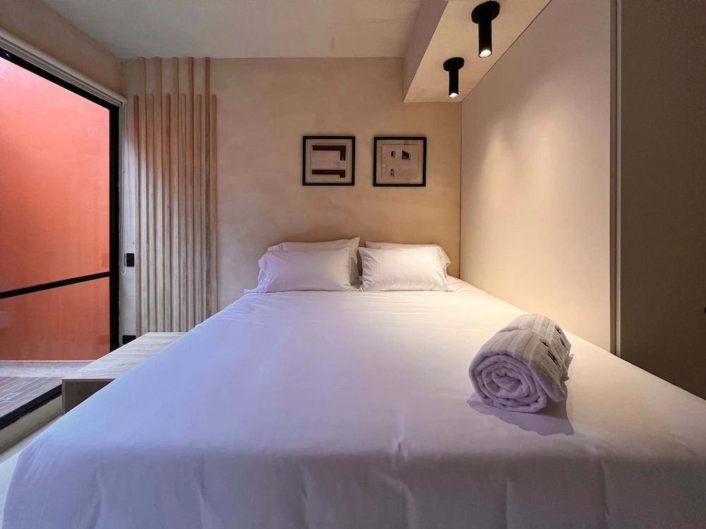 w Charming 1BR Apartments w/ Terrace in Laureles