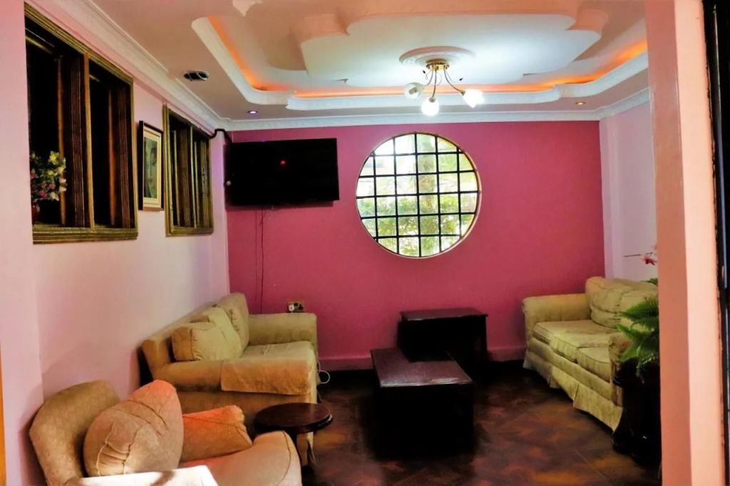 Pine Breeze Getaway Lukenya