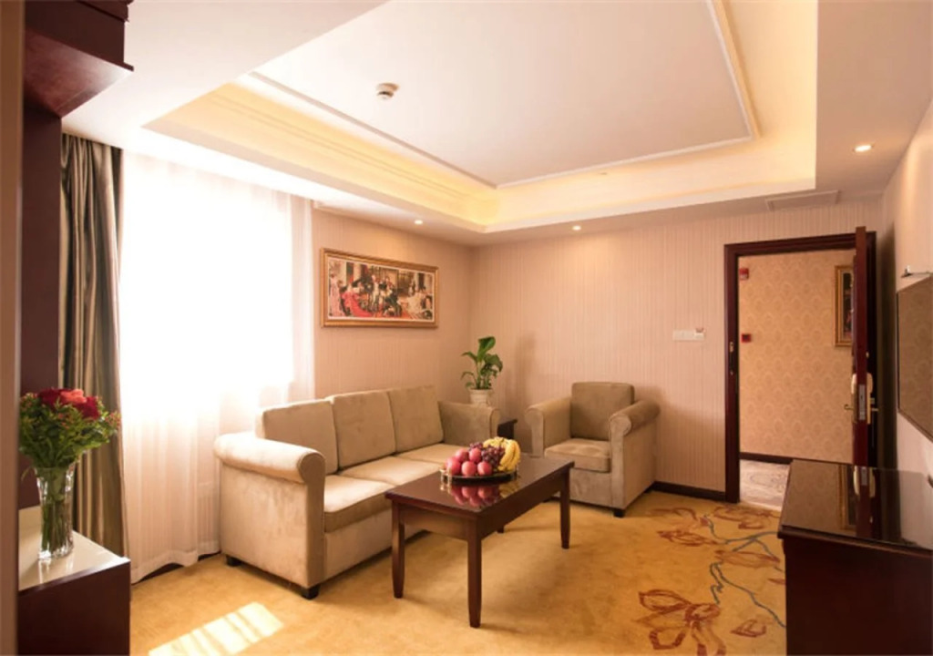 Vienna International Hotel Shanghai Humin Road