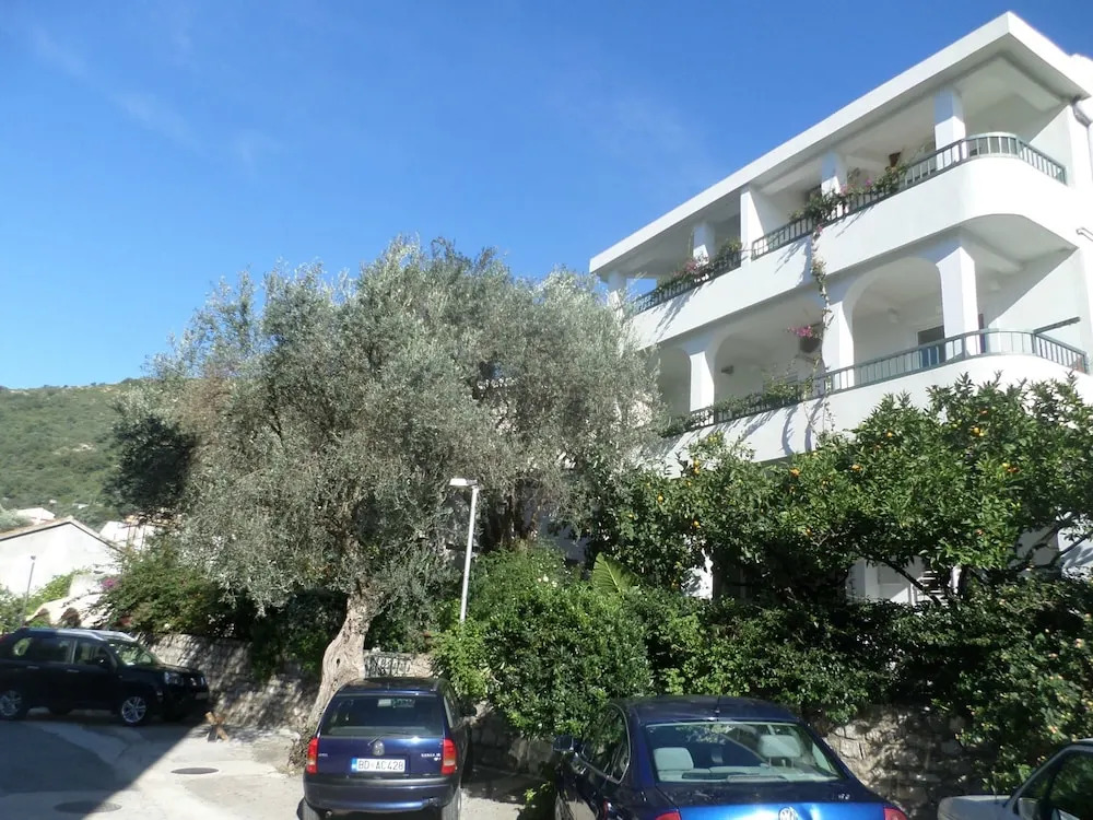 Apartmani Petrovac
