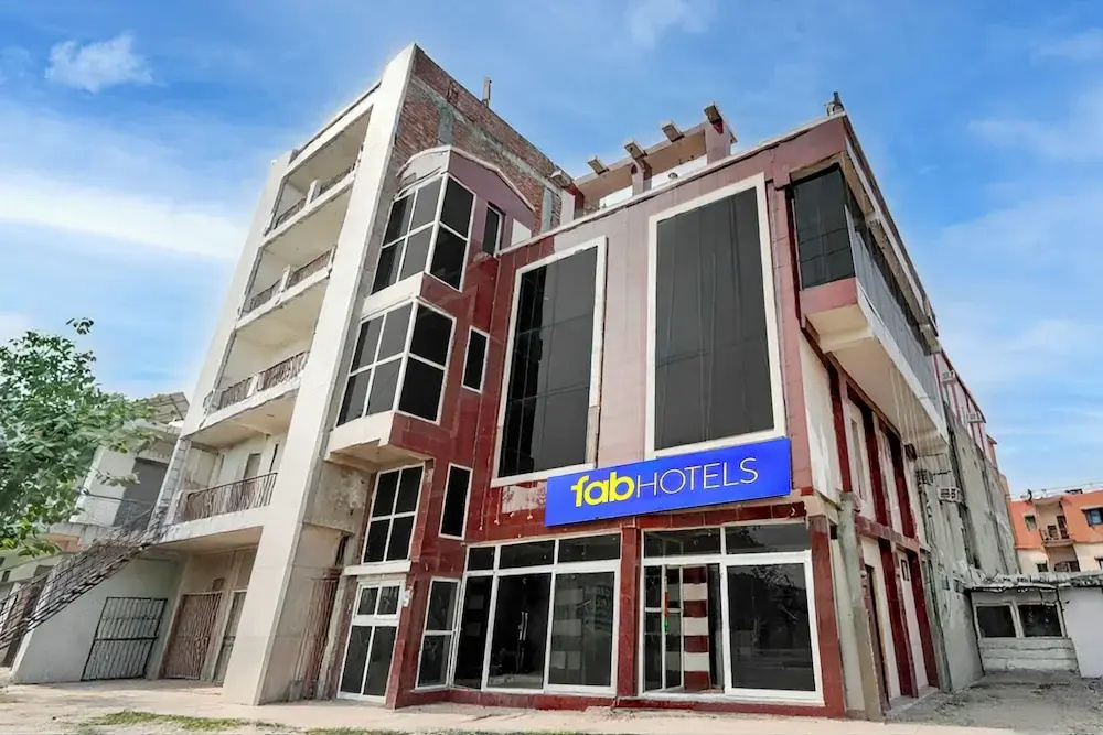Hotel O Vrishti Residency And Hotels