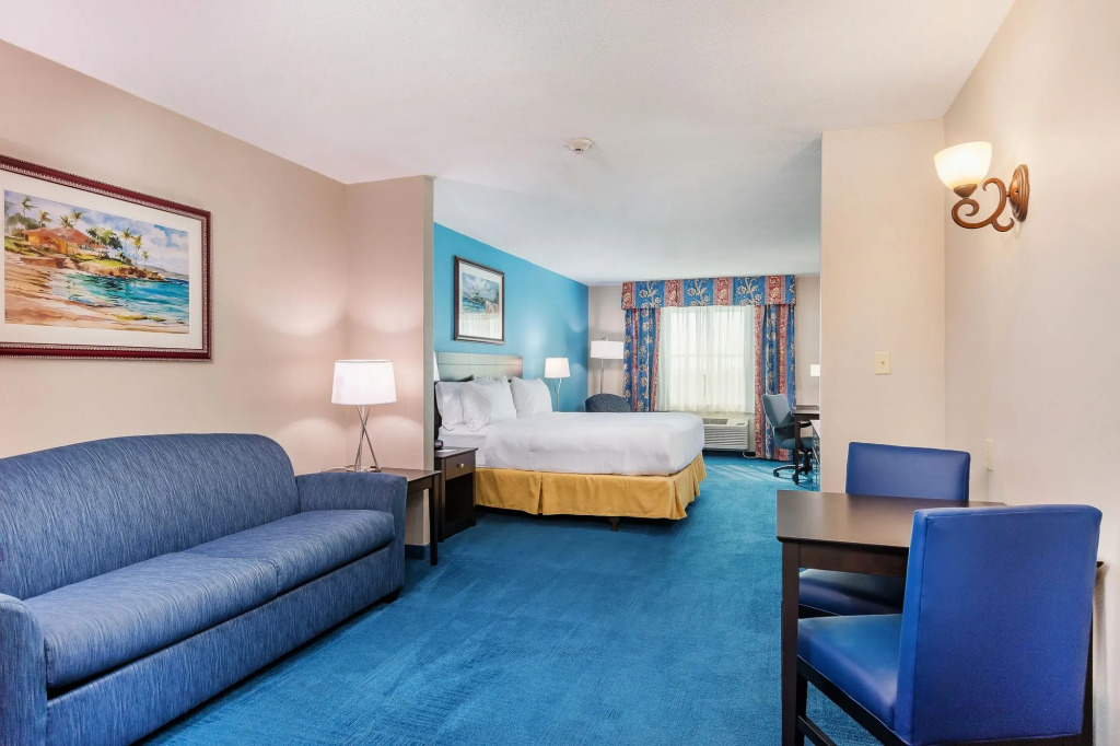 Holiday Inn Express & Suites Miami Kendall by IHG