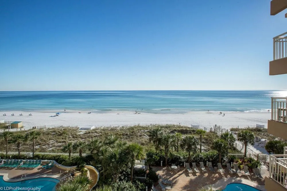 Destin Towers 61 2 Bedroom Condo by RedAwning
