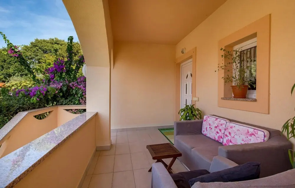 Awesome Home in Garica With Wifi and 3 Bedrooms