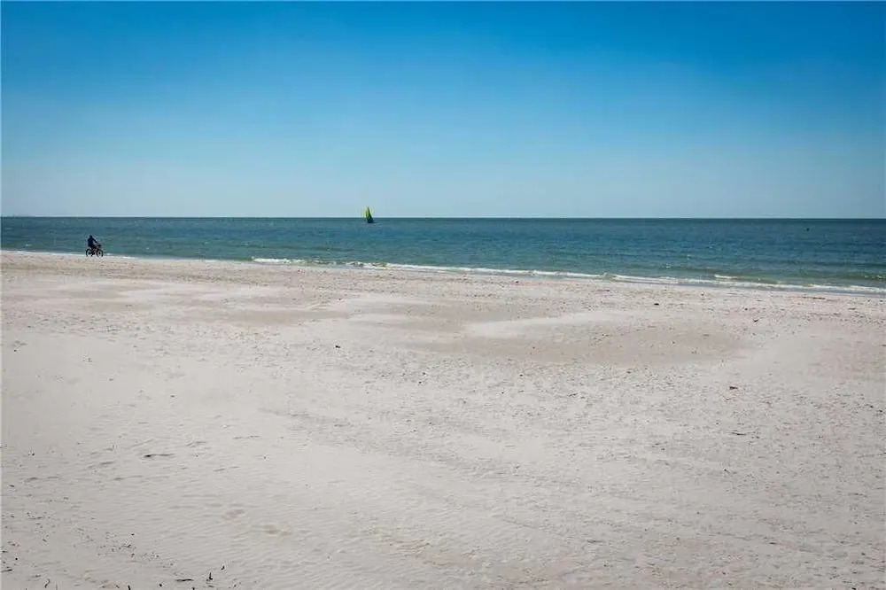 Smugglers Cove 4B6 - Two Bedroom Condo