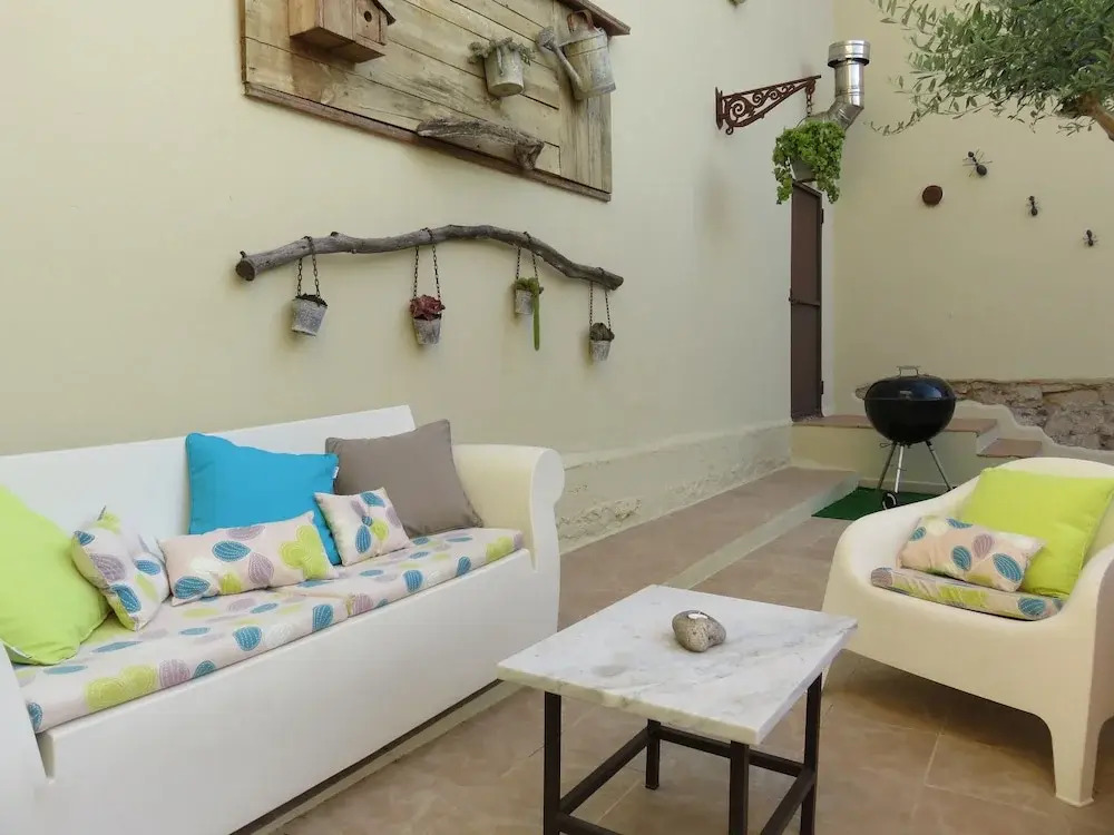 Self Catering Can Cabano for 8 People
