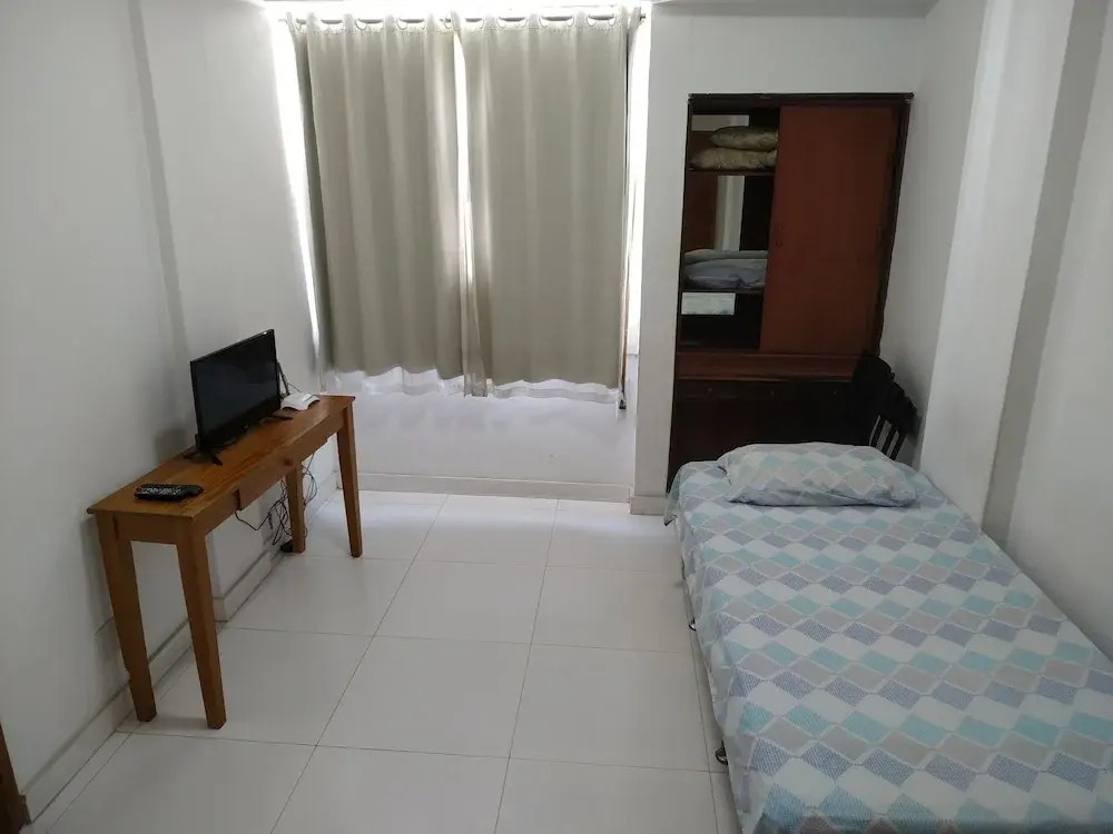 Apartments Almirante Goncalves