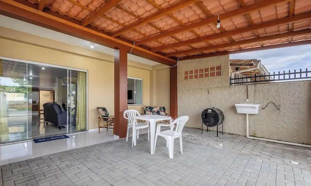 Casa 2Q c\/ churrasq. próx da praia JCA0001