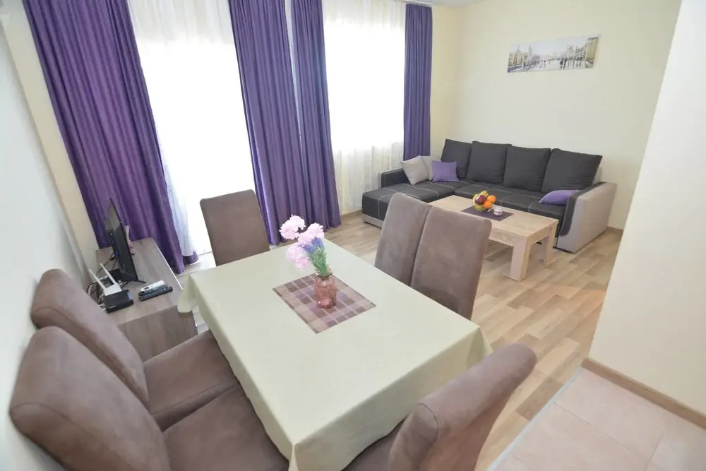 Apartments Crnogorac