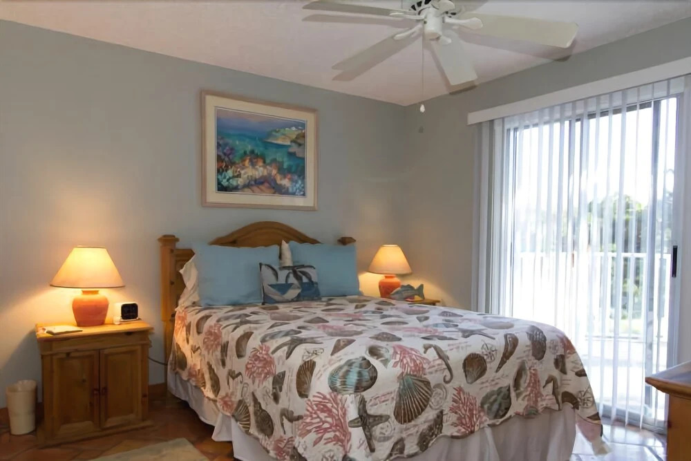 Seabreeze Condo B
