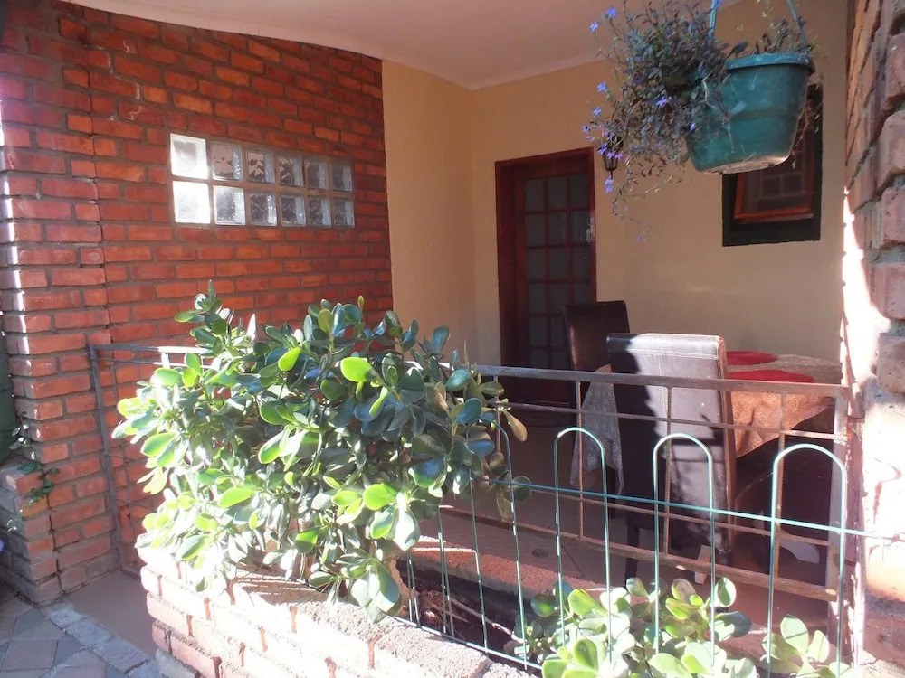 Pioneers Self Catering