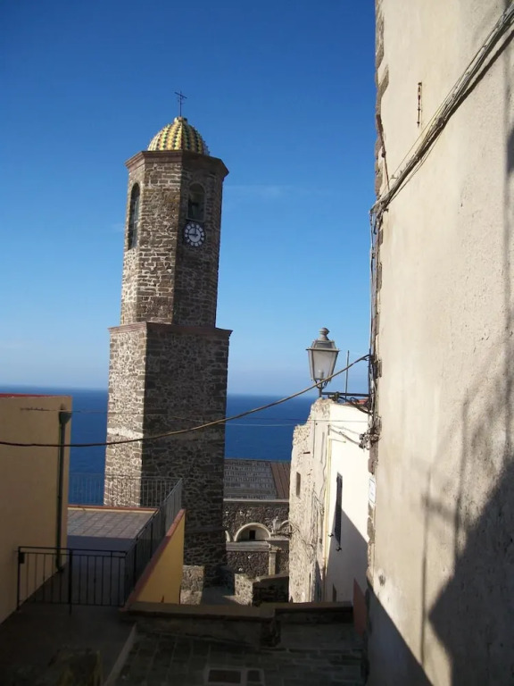 Vicolo della Luna