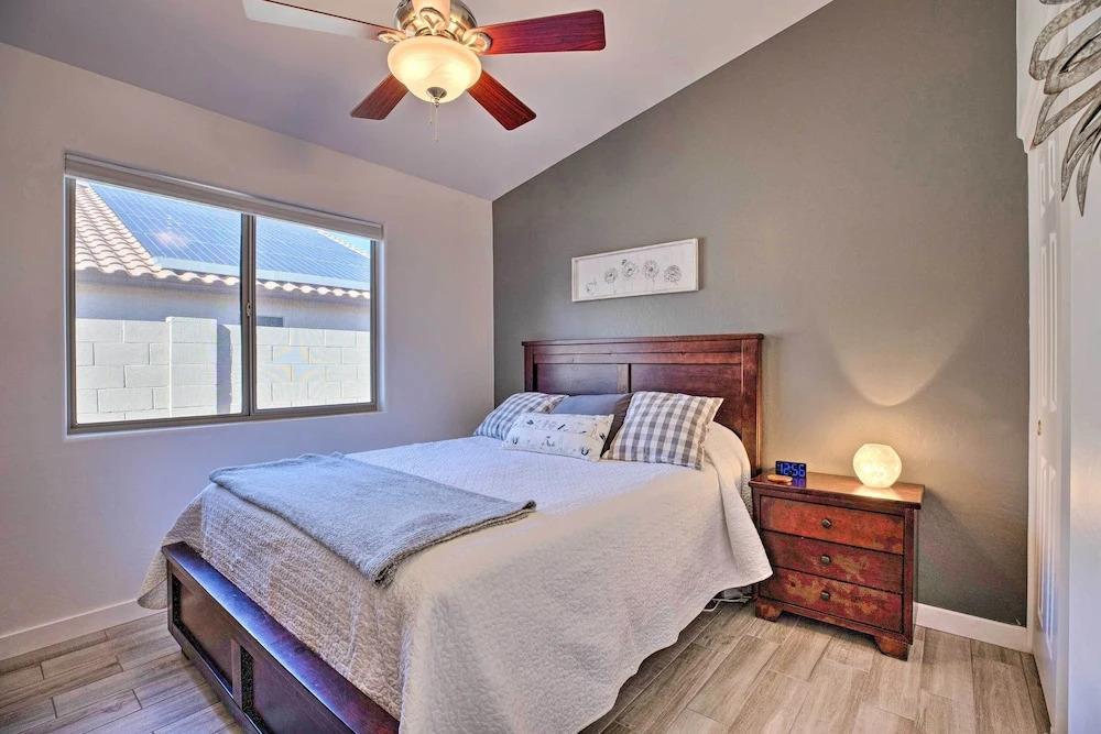 Close to Hikes! Snowbird Oasis w/ Pool in Estrella