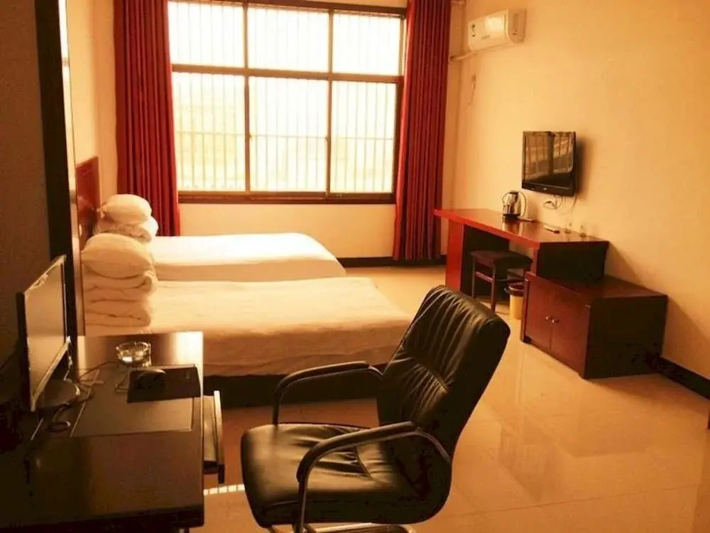 Yuntai Mount Hetang Village Hotel
