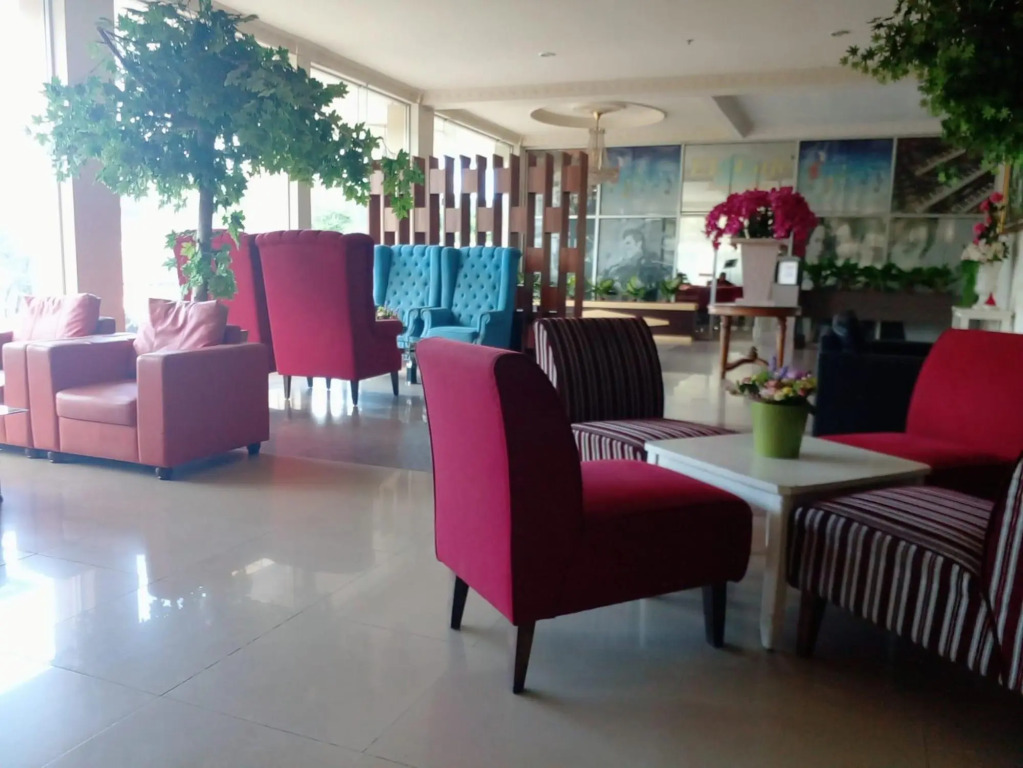 Je Meridien Hotel