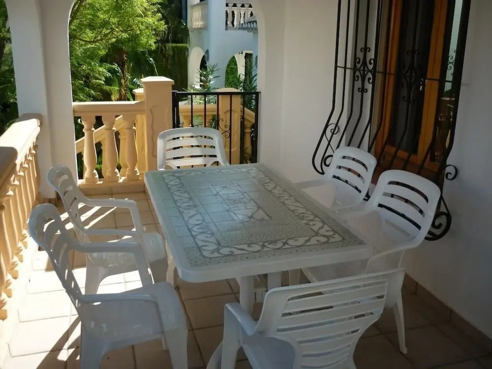 Villa Flores