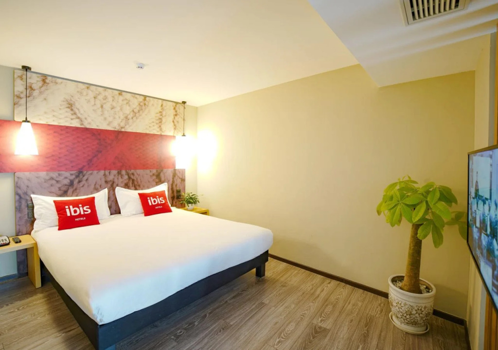 Ibis Chengdu Chunxi Road Hotel