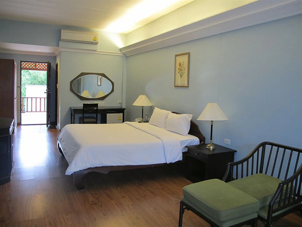 Mae Pim Resort Hotel