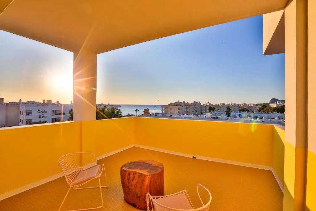 Apartamentos Blue Star