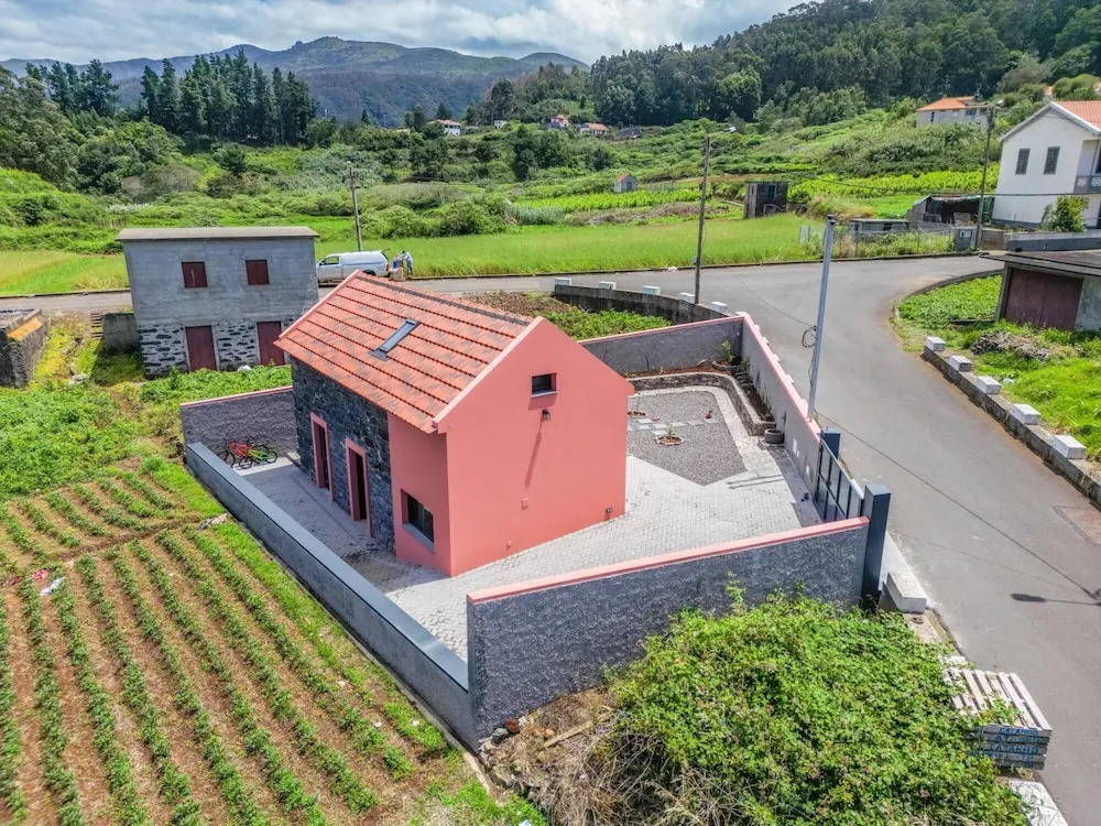 Mountain Retreat by Homie