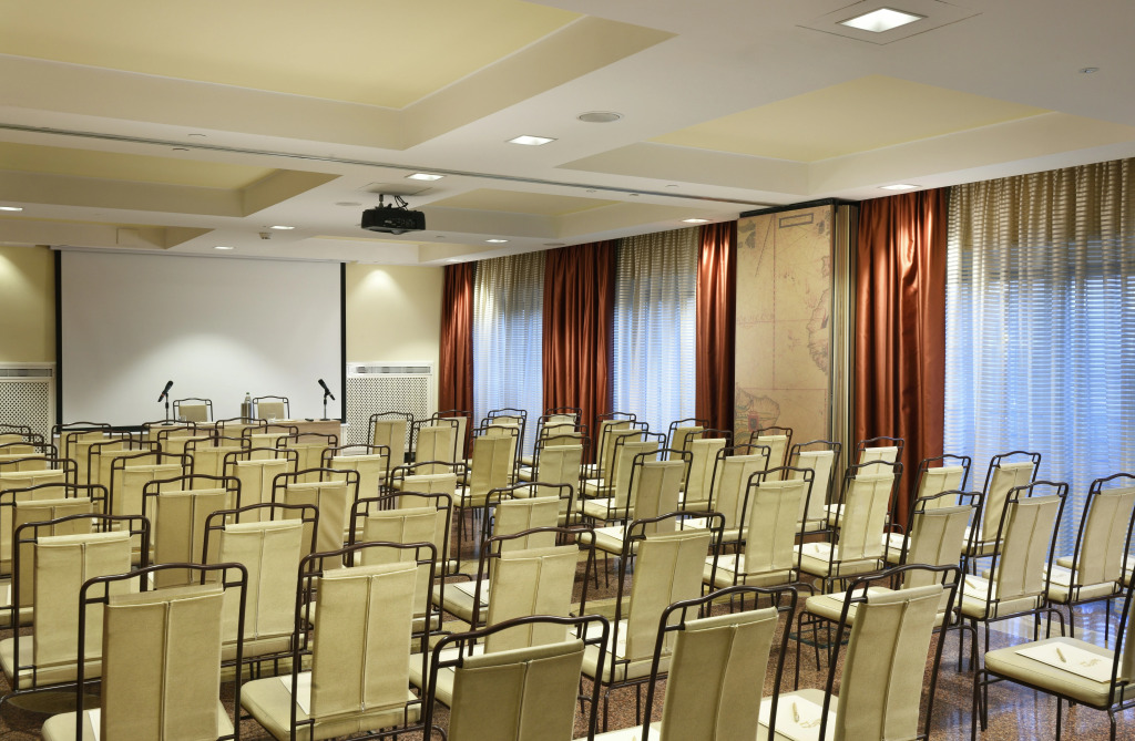 Grand Hotel Savoia Genova, Curio Collection by Hilton