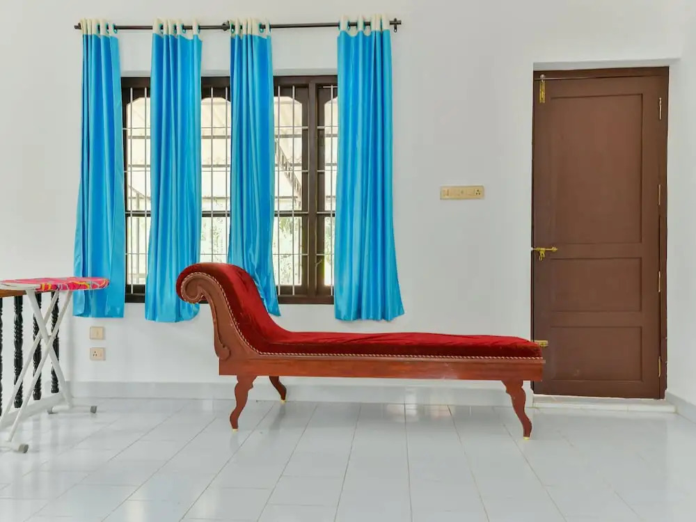 OYO 17351 Home Hill View 3BHK Chembothara