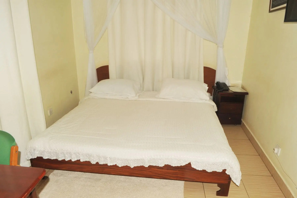 Scroll Inn Hotel