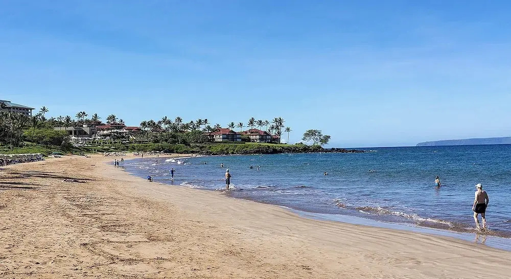 Experience Wailea Ekahi 4E, Greenbelt Location, New Split-ac, Serene & Stylish!