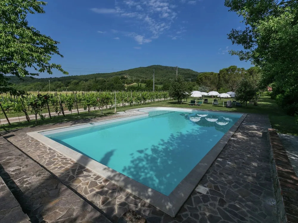 Authentic holiday home in Bucine with swimming pool