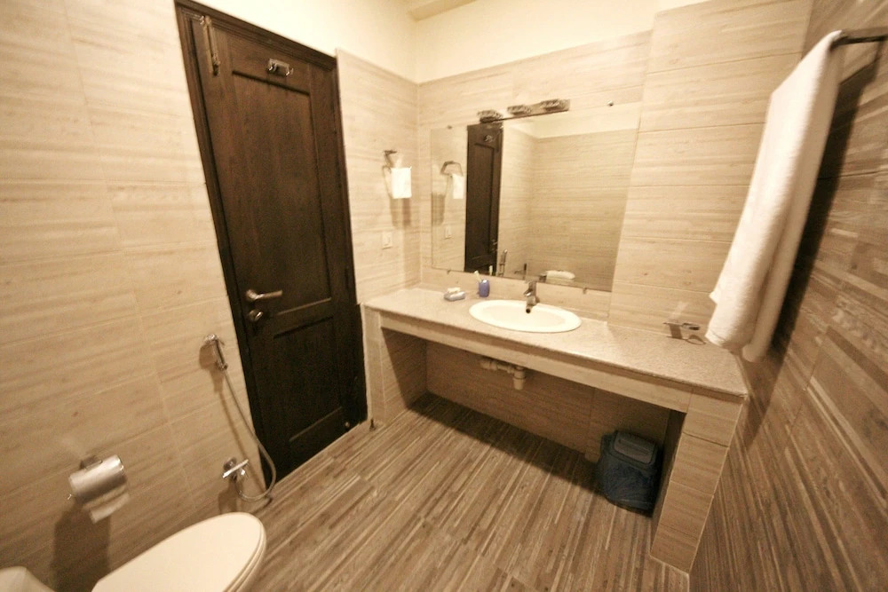 Executive Suite Rehin Sehin
