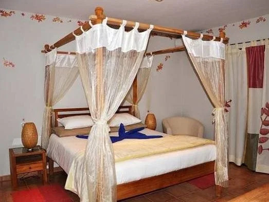 Bouganvilles Golf B&B