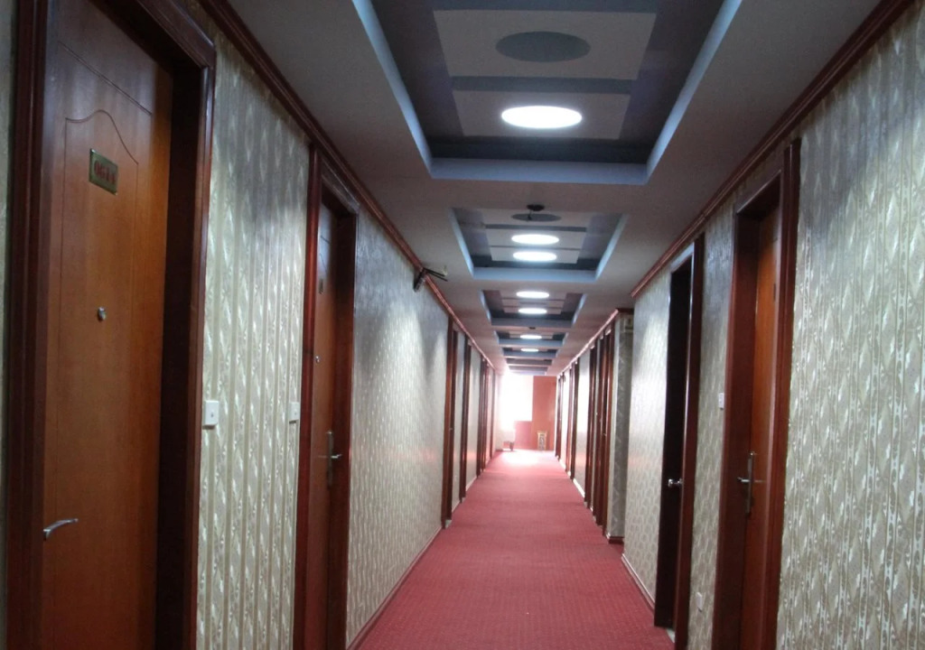 Perfect Hotel