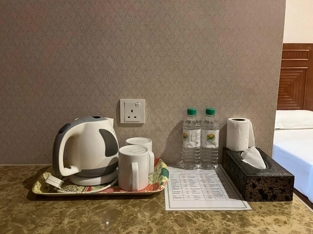 Fan Holiday Hotel
