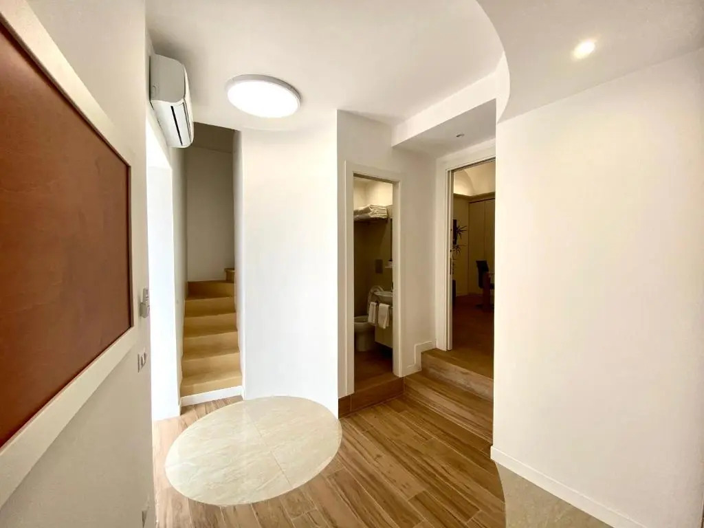 Oplonti s House Apartment Boscomonaco