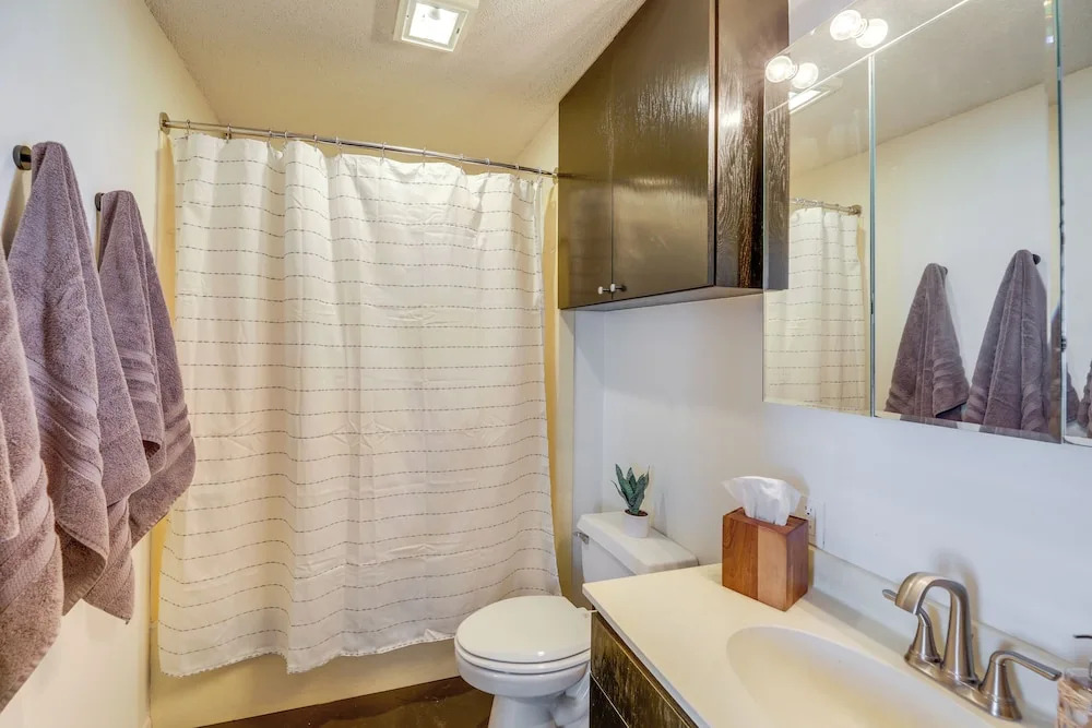 Renovated San Marcos Vacation Rental w/ Balcony!