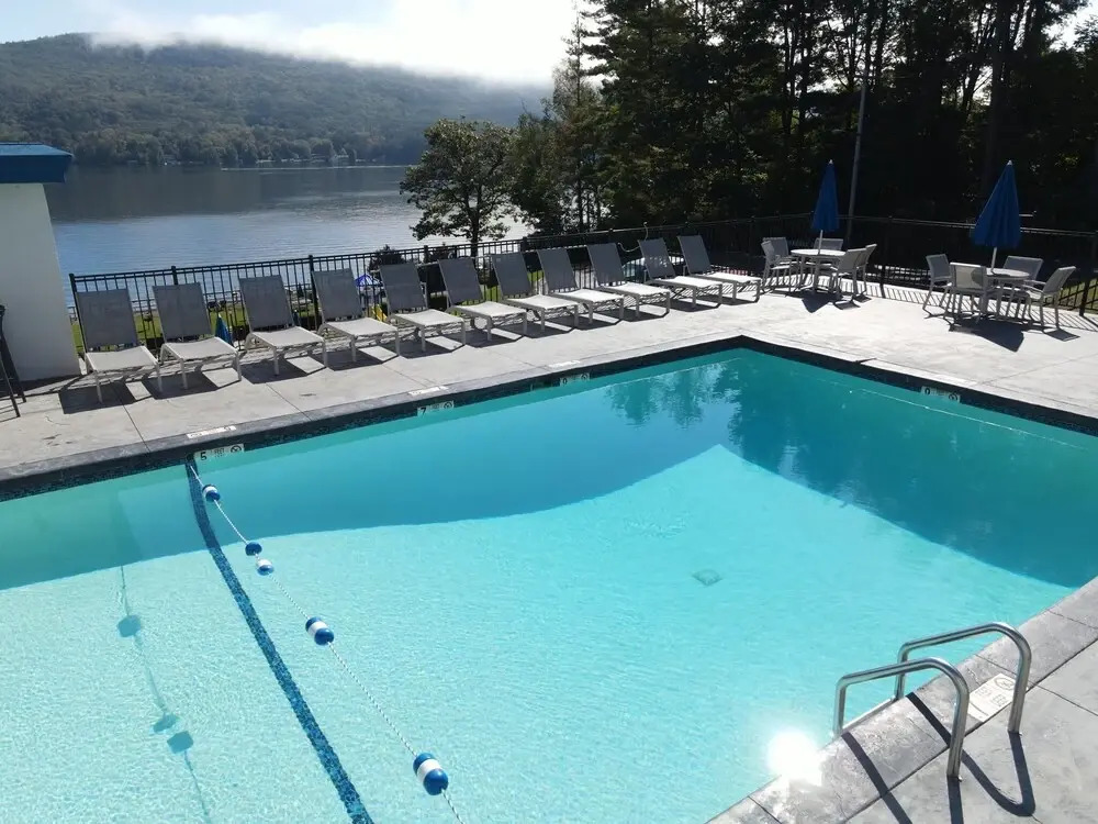 Lakefront Terrace Resort