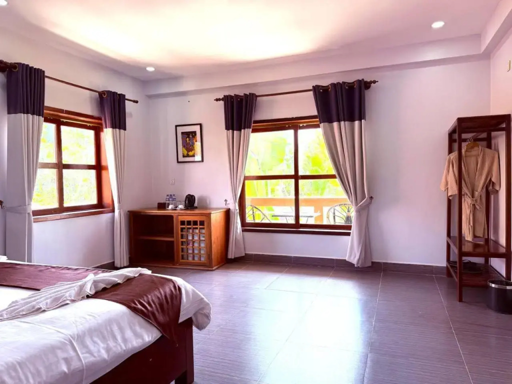 The Moon Kampot Boutique