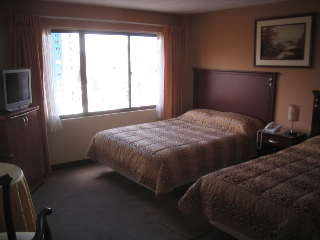Elegance Hotel