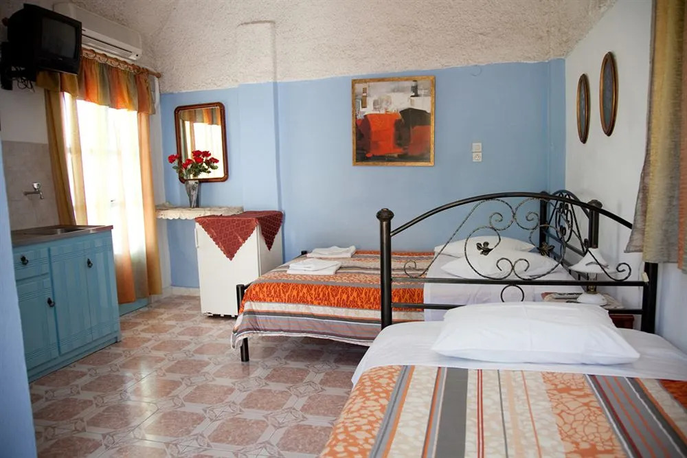 Stella Nomikou Apartments