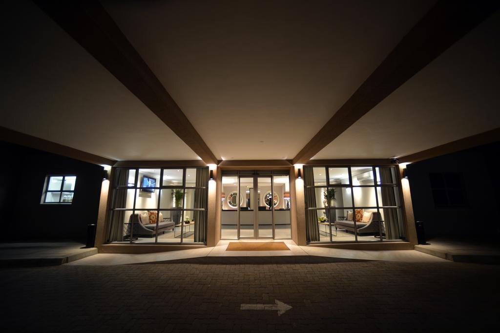 Regent Select Hotel
