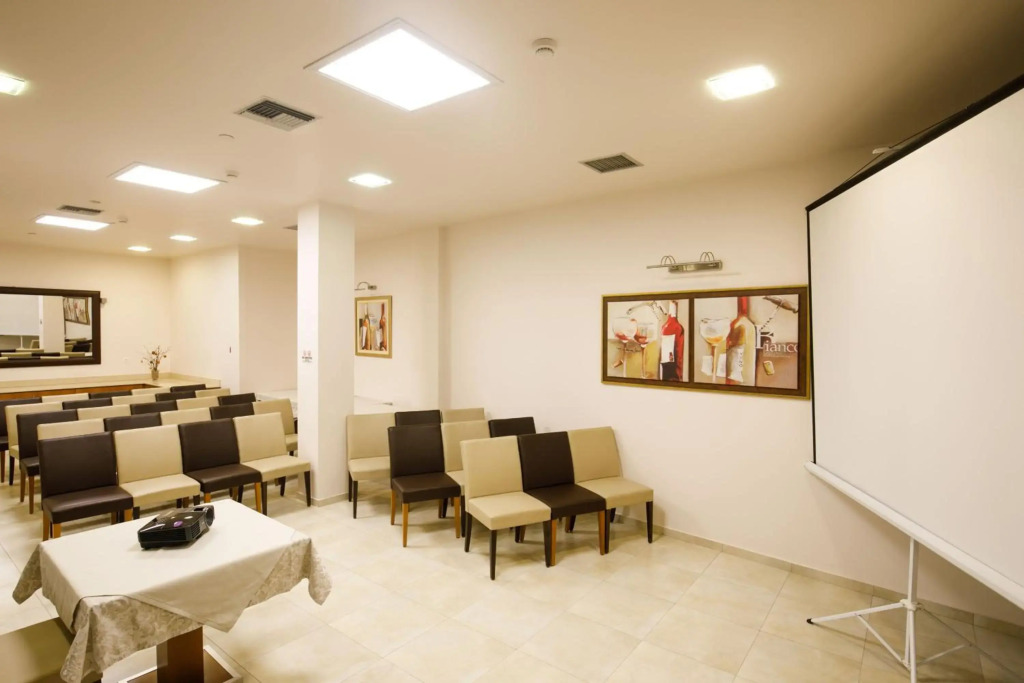 Hotel ΑΤΗΙΝΑ