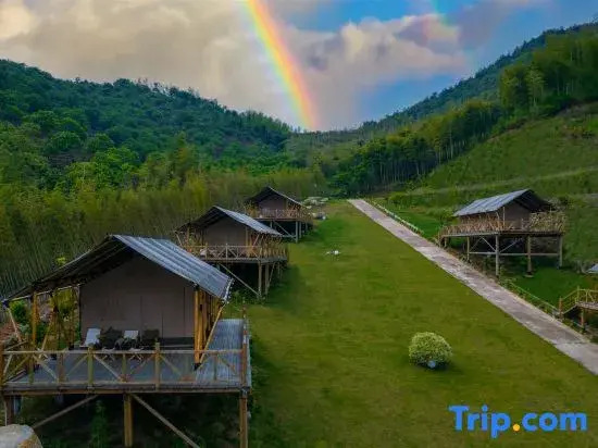 Anji Spring Breeze Valley Luxury Tent Homestay