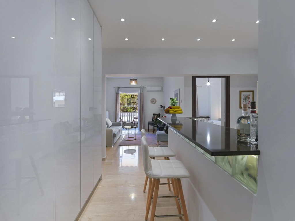 Newly Renovated Apartment in the Heart of Athens
