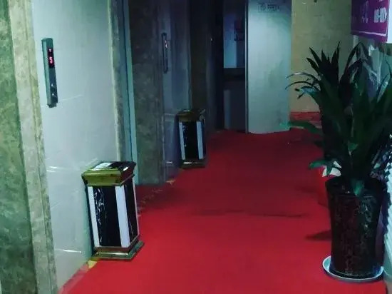 Lianlian Shiguang Theme Apartment