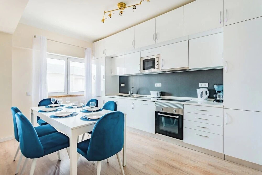 Oeiras Spacious and Modern Flat