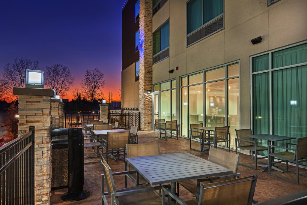 Holiday Inn Express & Suites - Tulsa Northeast - Owasso by IHG