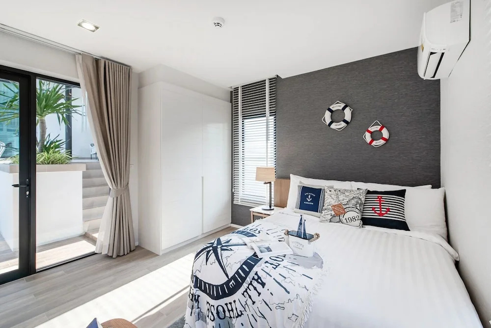Luxury Residences 3-Bedroom Pool Villa Beach Access, Na Jomtien Pattaya