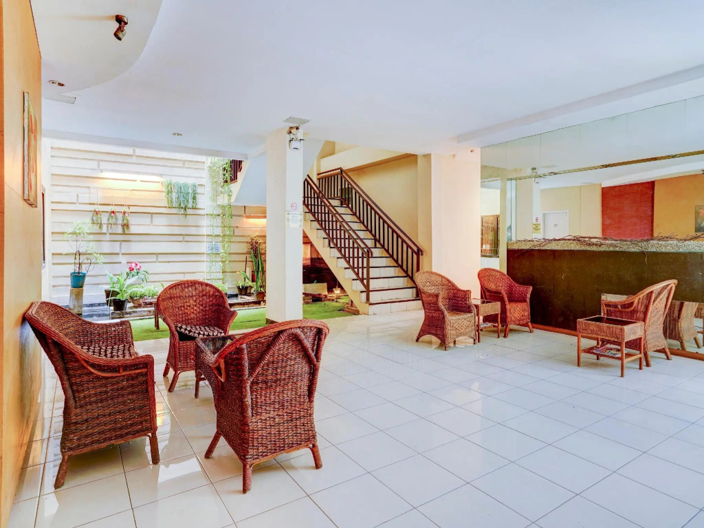 Hotel 22 by OYO Rooms